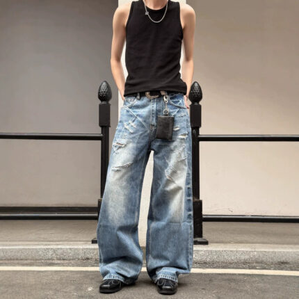 Urban Ripped Denim – Retro Style, Modern Attitude